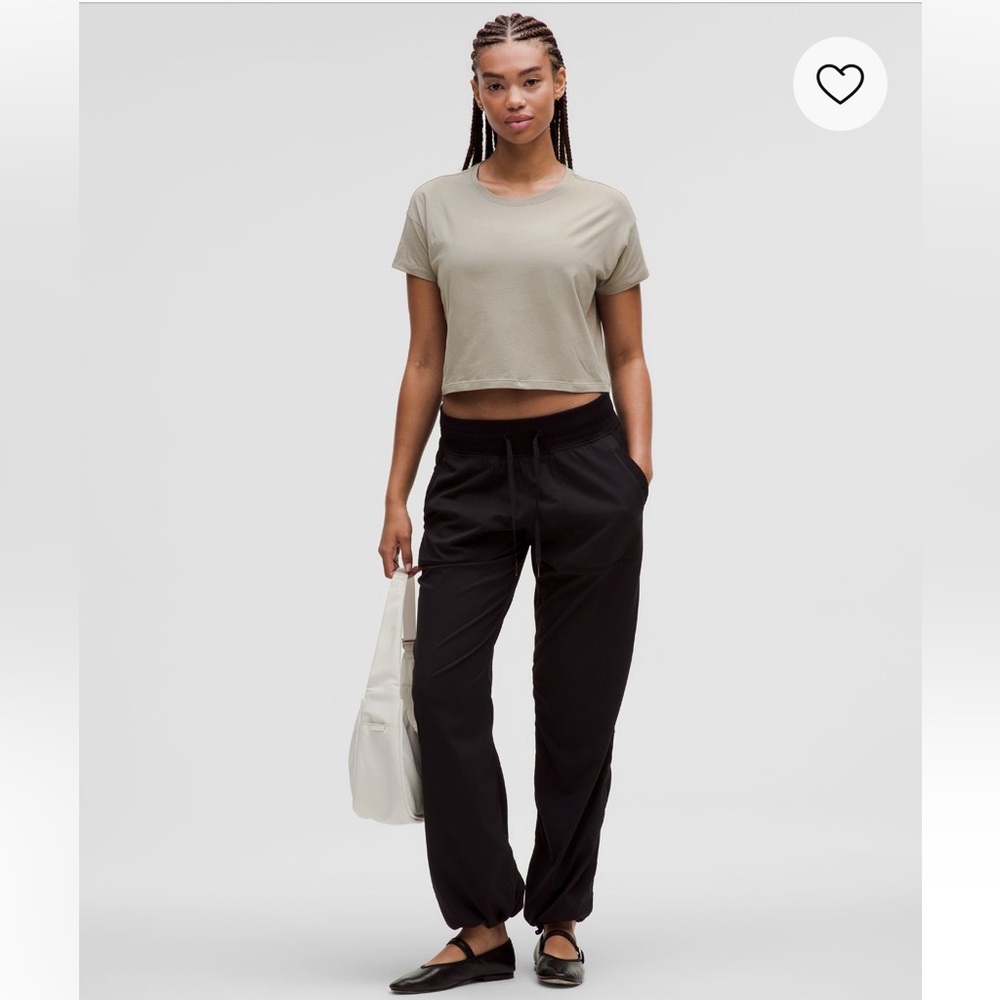 lululemon athletica NWT Gray Riverstone Women's Cates Crop Top T-Shirt